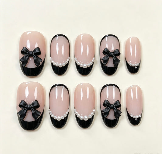 Noir Bow Coquette